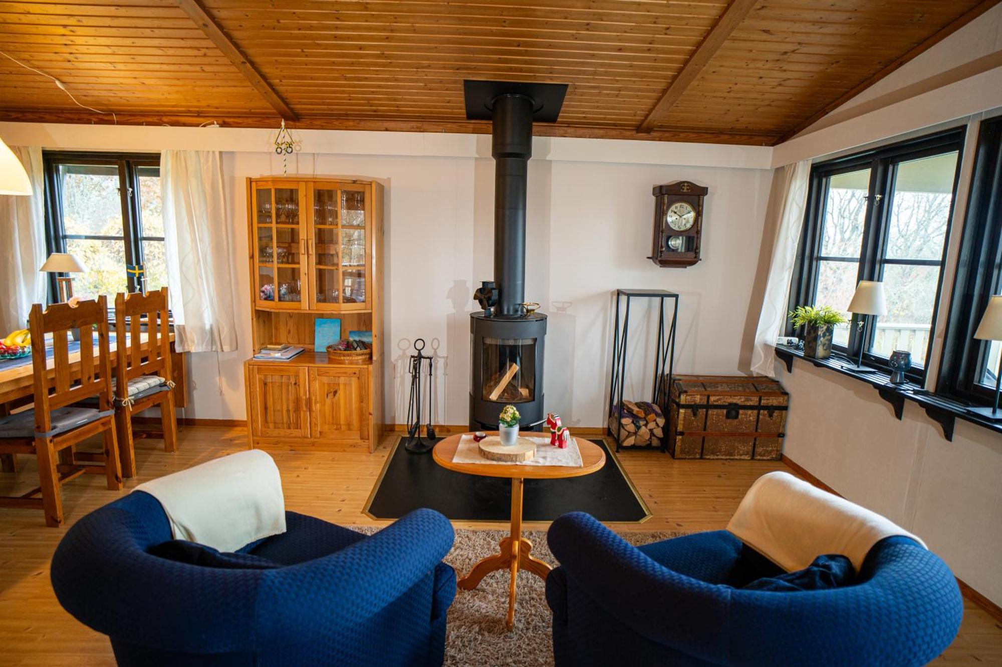 Ferienhaus Smultronsstaelle Hjo, Vaettern Exterior photo